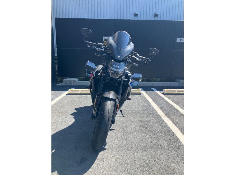 Мотоцикл BMW M1000R с пробегом 3325 km