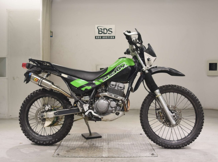 Мотоцикл Kawasaki SUPER SHERPA с пробегом 131 km