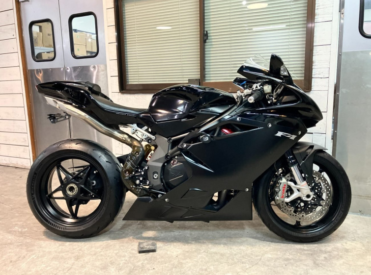 Мотоцикл MV Agusta F4 1000 с пробегом 18164 km
