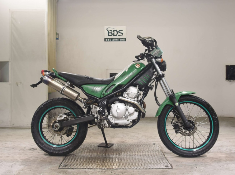 Мотоцикл Yamaha TRICKER с пробегом 24377 km