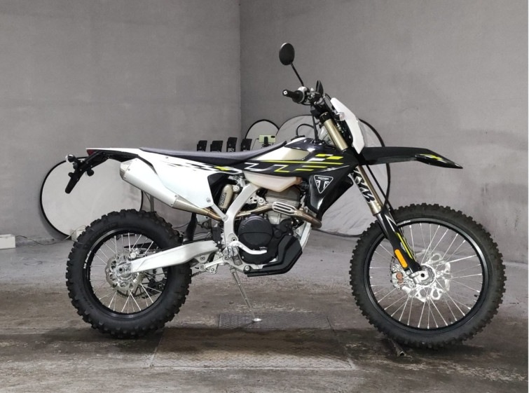 Мотоцикл Triumph TF250E с пробегом 22 km