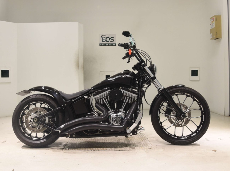 Мотоцикл HD BLACKLINE FXS1580 с пробегом 19343 km