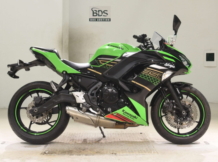 Мотоцикл Kawasaki NINJA650A