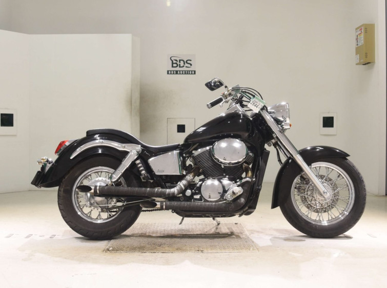 Мотоцикл Honda SHADOW400 с пробегом 20040 km