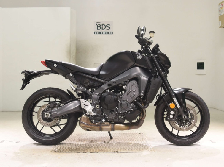 Мотоцикл Yamaha MT-09 с пробегом 3793 km