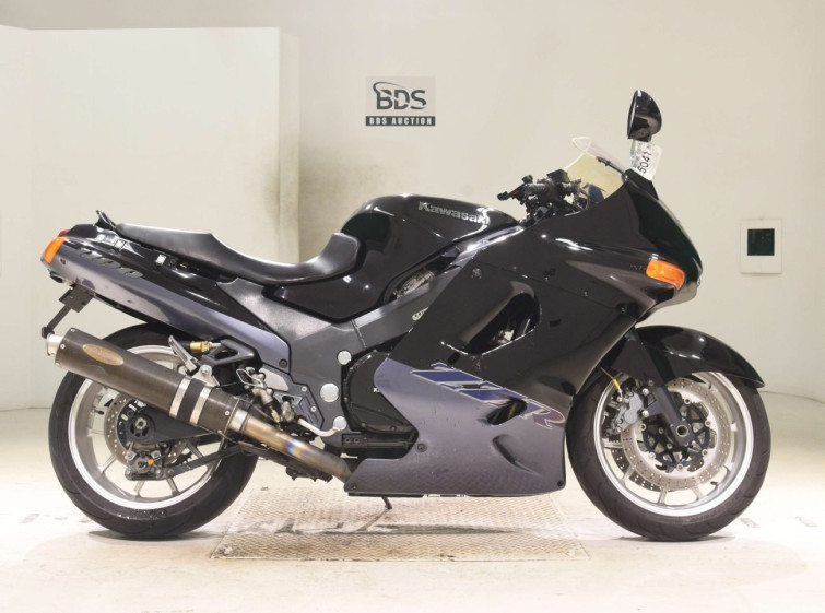 Мотоцикл Kawasaki ZZ-R1100 с пробегом 16883 km