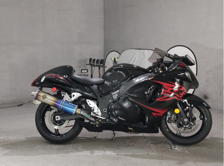 Мотоцикл Suzuki GSX1300R HAYABUSA з пробігом 23241 km