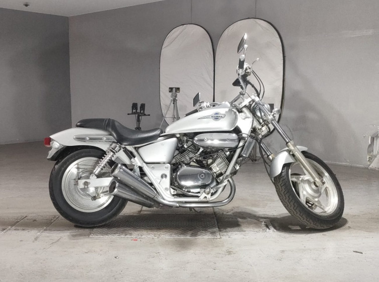 Мотоцикл Honda MAGNA250 с пробегом 48442 km
