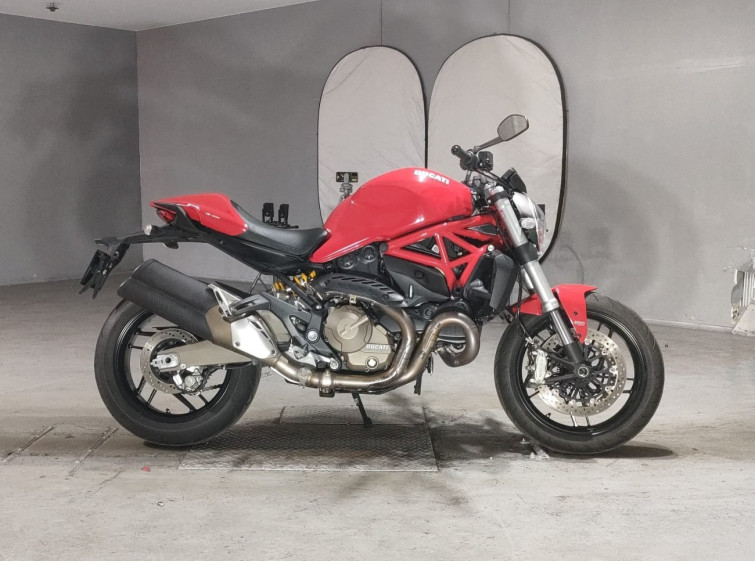 Мотоцикл Ducati MONSTER 821 з пробігом 568 km