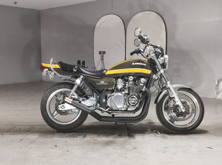 Мотоцикл Kawasaki ZEPHYR750 с пробегом 30693 km