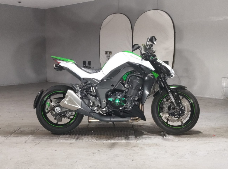 Мотоцикл Kawasaki Z1000 с пробегом 12861 km