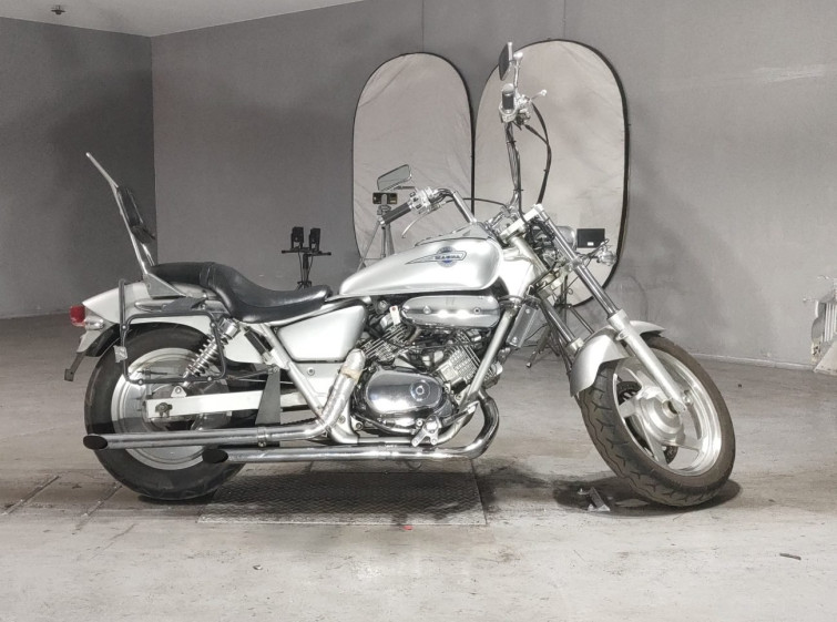 Мотоцикл Honda MAGNA250 с пробегом 42784 km