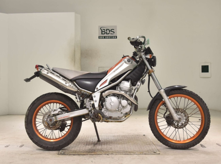 Мотоцикл Yamaha TRICKER с пробегом 13577 km