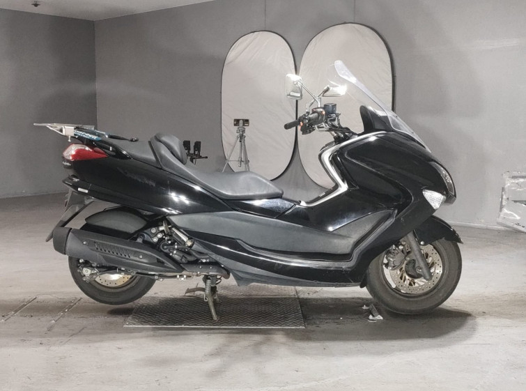 Мотоцикл Yamaha MAJESTY 250 з пробігом 52500 km