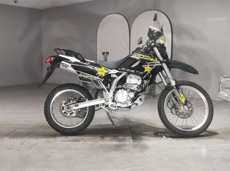 Мотоцикл Kawasaki KLX250 з пробігом 28373 km
