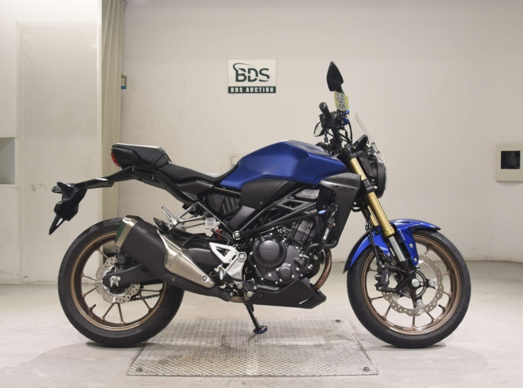 Мотоцикл Honda CB250RA с пробегом 6111 km