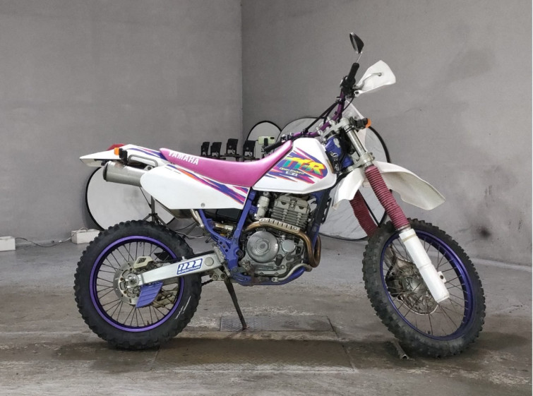 Мотоцикл Yamaha TT250R с пробегом 208 km