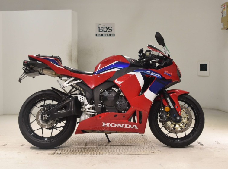 Мотоцикл Honda CBR600RR з пробігом 8723 km