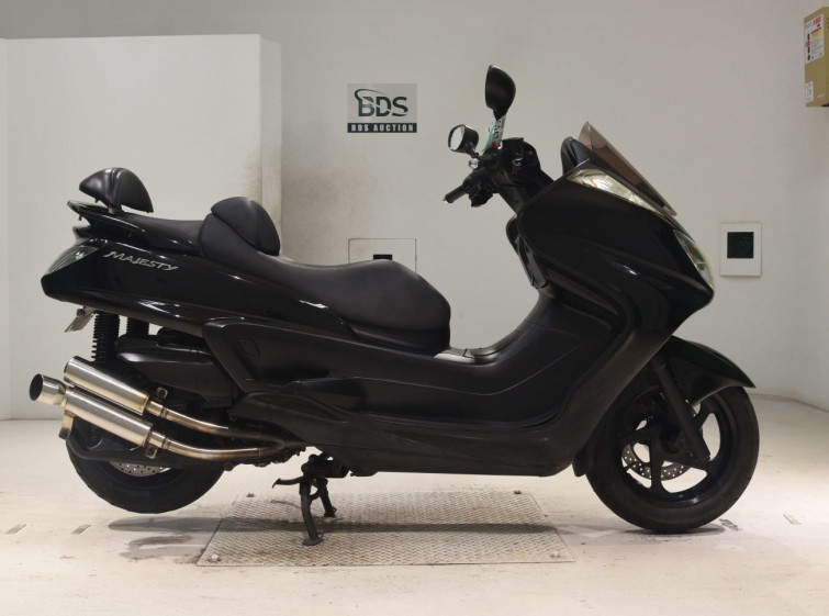 Мотоцикл Yamaha MAJESTY 250 з пробігом 29940 km