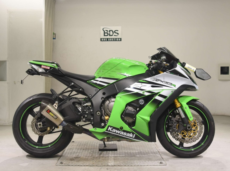 Мотоцикл Kawasaki NINJA ZX-10R с пробегом 11928 km