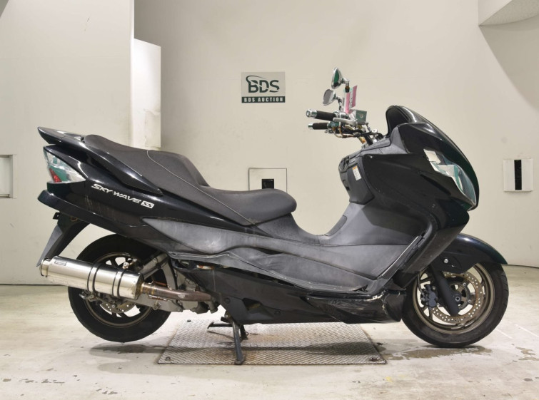 Мотоцикл Suzuki SKYWAVE 250SS