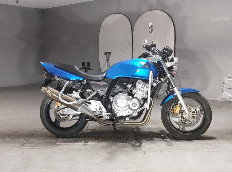 Мотоцикл Honda CB400SF с пробегом 7024 km
