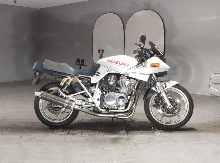 Мотоцикл Suzuki GSX400S KATANA с пробегом 92482 km