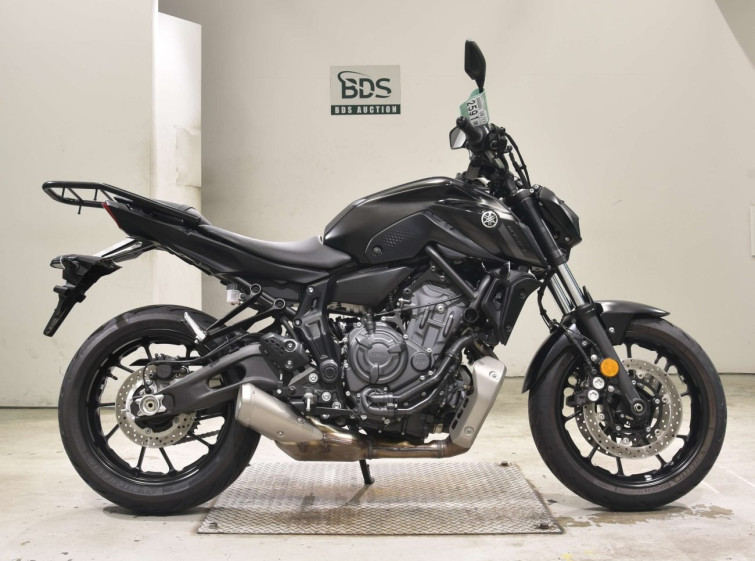 Мотоцикл Yamaha MT-07 с пробегом 871 km