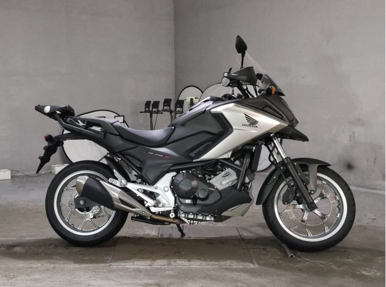 Мотоцикл Honda NC750X з пробігом 15075 km