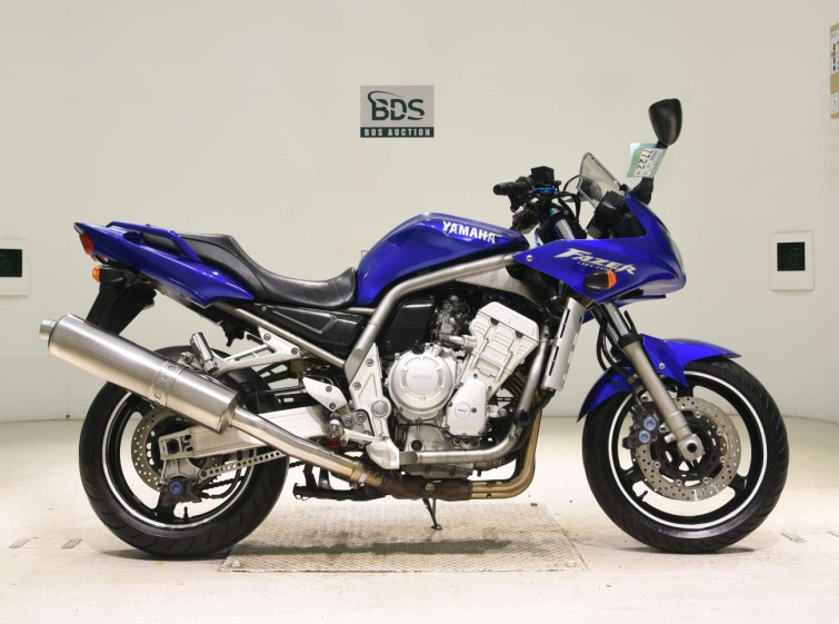 Мотоцикл Yamaha FZS1000 FAZER с пробегом 33284 km