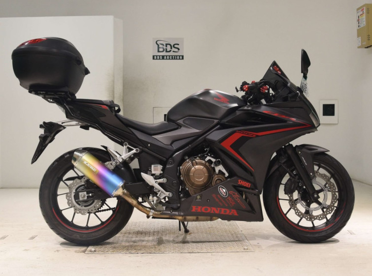 Мотоцикл Honda CBR400R з пробігом 6772 km