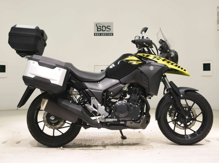 Мотоцикл Suzuki V-STROM DL250 з пробігом 3253 km