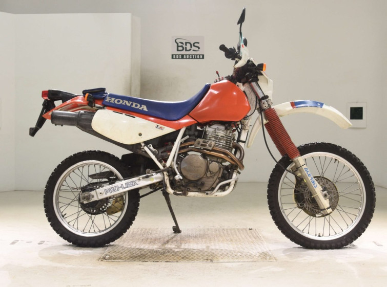 Мотоцикл Honda XR600R з пробігом 36584 km