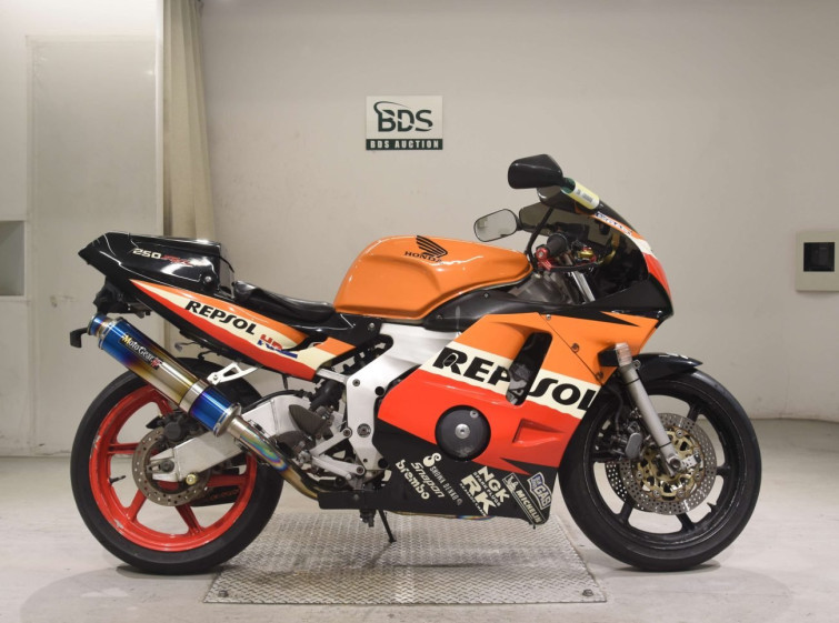Мотоцикл Honda CBR250RR з пробігом 32862 km