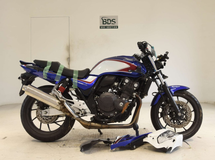 Мотоцикл Honda CB400SFA BOLDOR