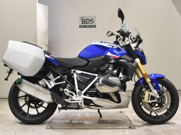 Мотоцикл BMW R1250R с пробегом 7854 km