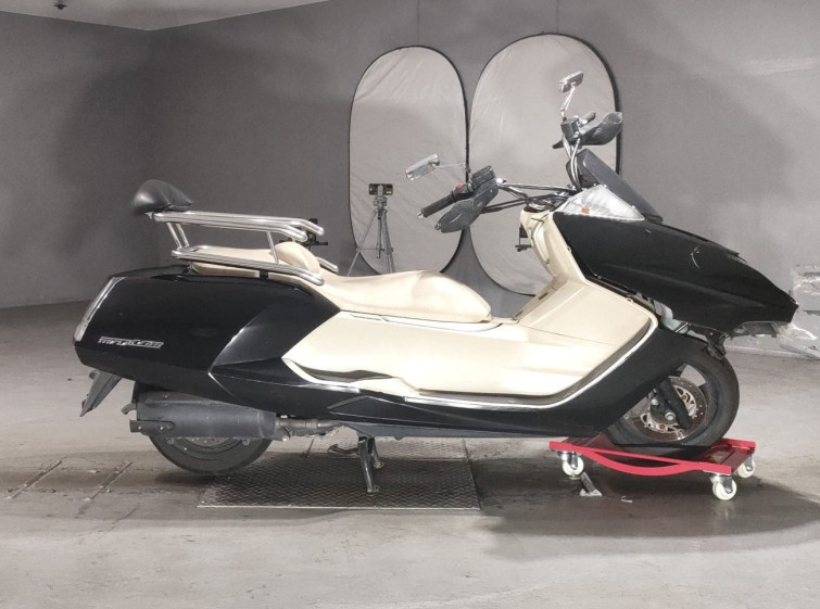 Мотоцикл Yamaha MAXAM250 с пробегом 32057 km