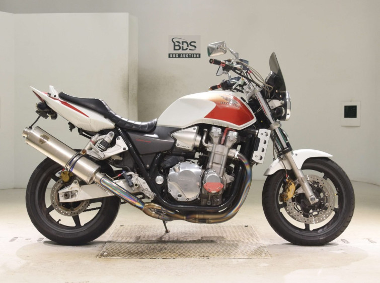 Мотоцикл Honda CB1300SF з пробігом 59494 km