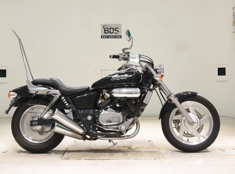 Мотоцикл Honda MAGNA250 з пробігом 29922 km