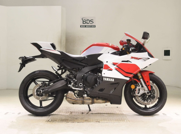 Мотоцикл Yamaha YZF-R9 с пробегом 1500 km