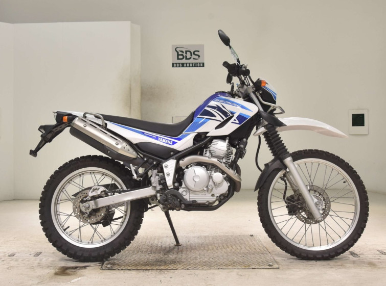 Мотоцикл Yamaha SEROW XT250 з пробігом 15236 km