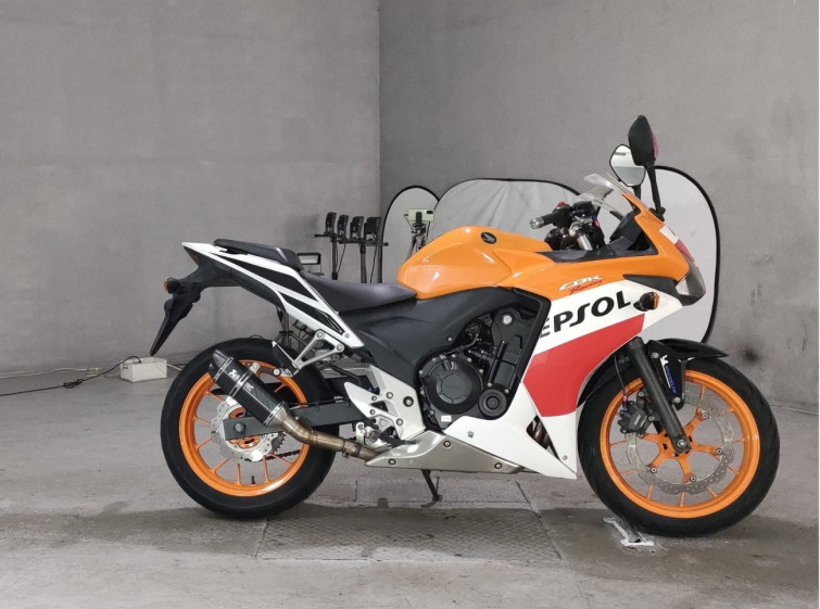 Мотоцикл Honda CBR400R з пробігом 14103 km