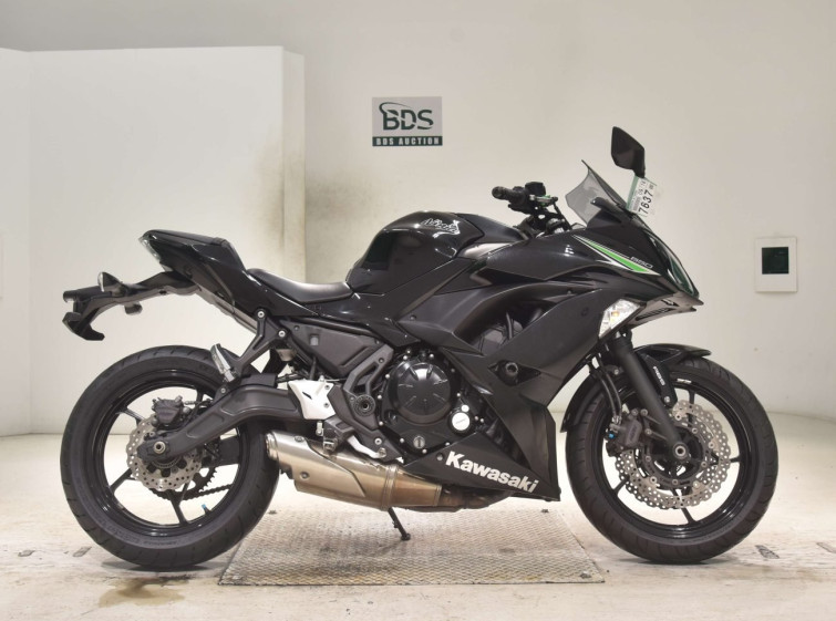 Мотоцикл Kawasaki NINJA650A с пробегом 26280 km