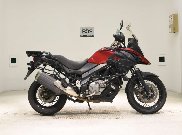 Мотоцикл Suzuki V-STROM DL650XTA з пробігом 63809 km