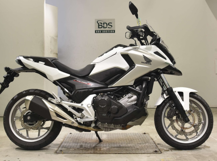 Мотоцикл Honda NC750XALD с пробегом 6007 km