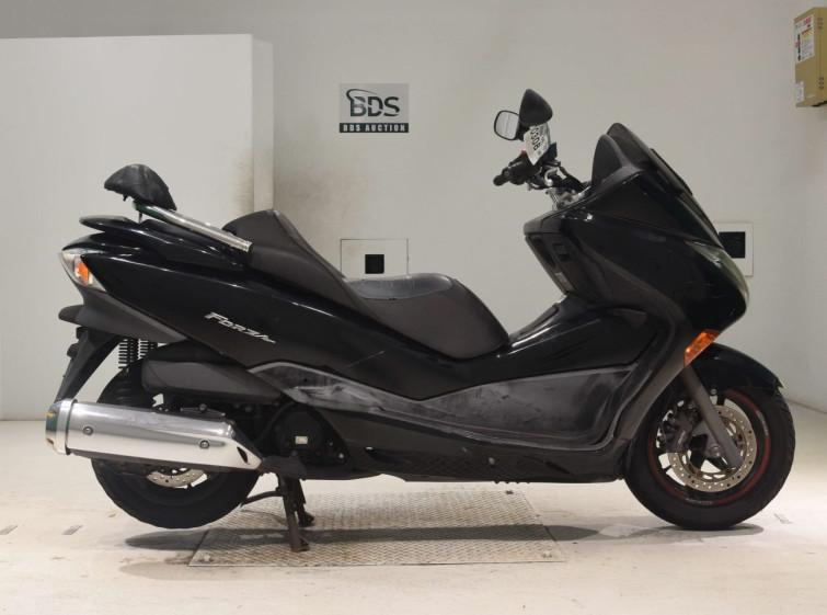 Мотоцикл Honda FORZA Z з пробігом 28664 km