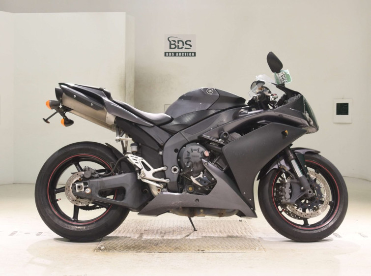 Мотоцикл Yamaha YZF-R1 с пробегом 40613 km