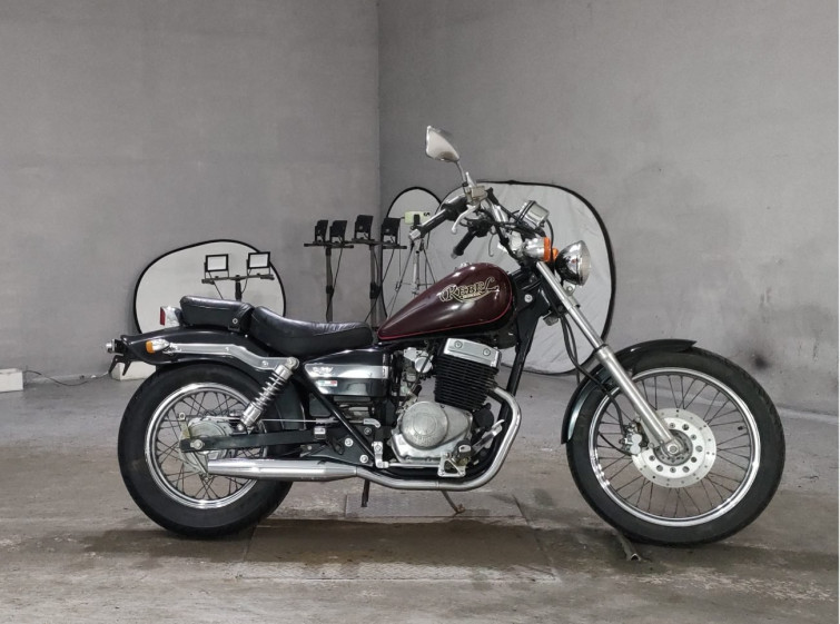 Мотоцикл Honda REBEL CMX250 з пробігом 9963 km