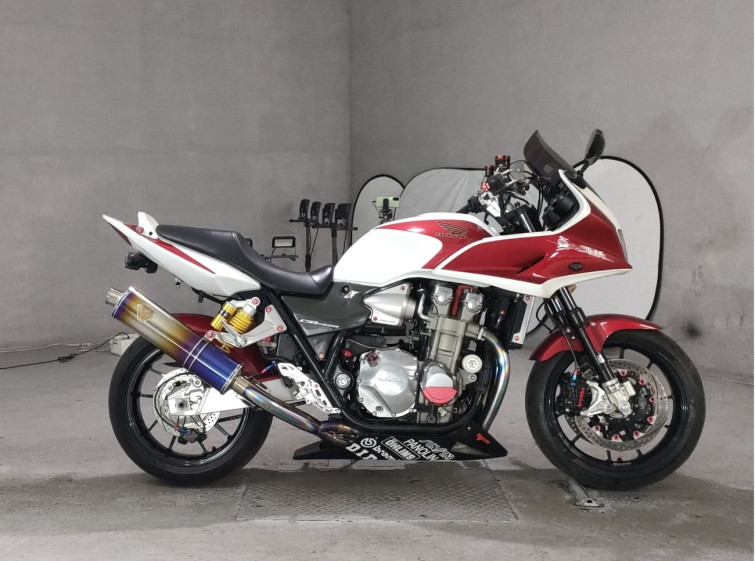 Мотоцикл Honda CB1300 SUPER BOL D’OR с пробегом 23854 km