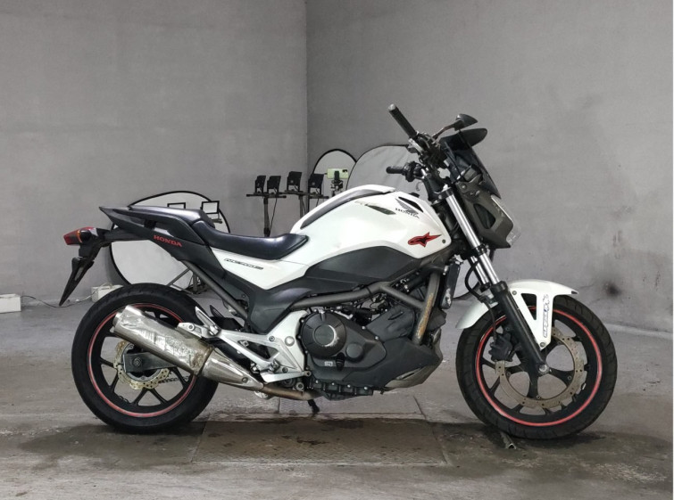 Мотоцикл Honda NC700S с пробегом 76201 km